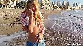 Wet Shoot On A Public Beach With Crazy Model. Risky Outdoor Masturbation. Foot Fetish. Pee In Jeans